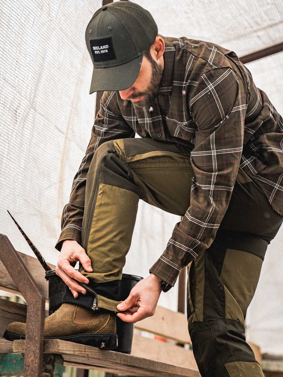 SEELAND Hemlock Trousers - Men's - Military Olive/Pine Green