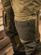 Load image into Gallery viewer, SEELAND Hemlock Trousers - Men&#39;s - Military Olive/Pine Green
