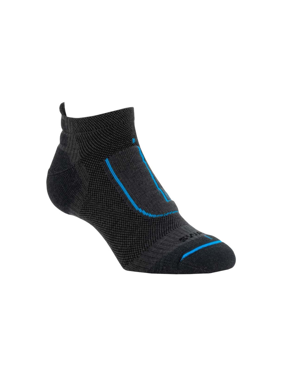 SWAZI Active Socks Charcoal, front view