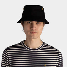 Load image into Gallery viewer, TILLEY Iconic T1 Bucket Hat - Black
