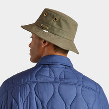 Load image into Gallery viewer, TILLEY Iconic T1 Bucket Hat - Olive
