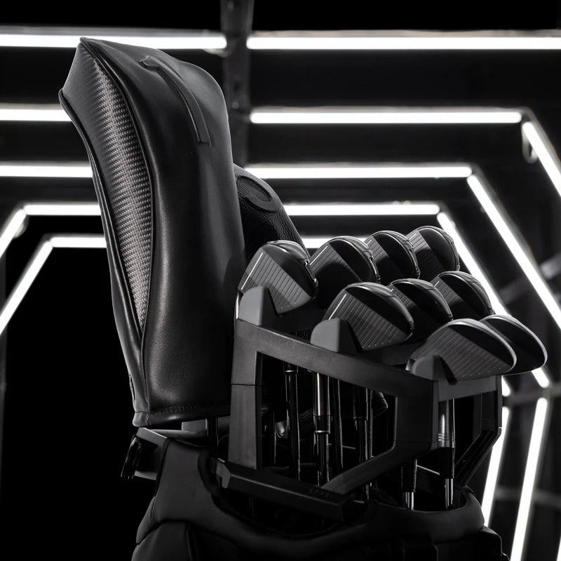 VESSEL Lux Carbon Embossé Driver Headcover – Carbon Black