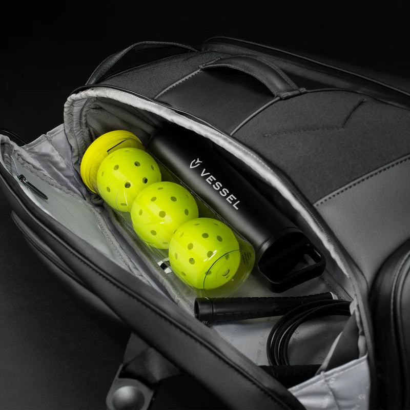 VESSEL Padel Racket Bag – Pebbled Black
