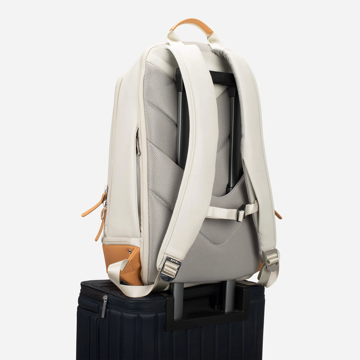 VESSEL Signature Plus Backpack - Latte