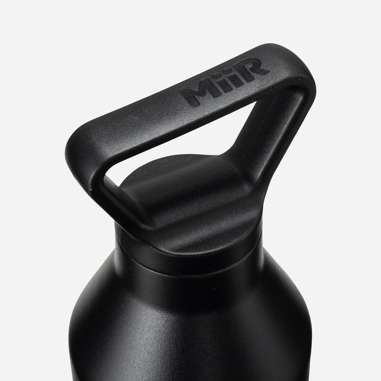 VESSEL x MIIR 23 Oz (680ML) Vacuum Insulated Bottle - Black