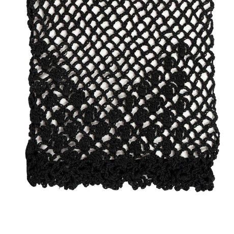 Women's cotton crochet gloves in black - close up of the cuff with details