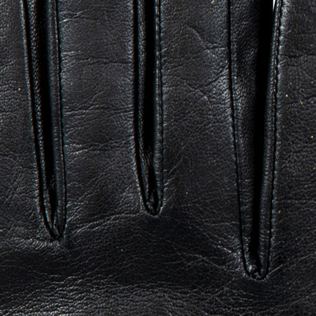 DENTS Isabelle women’s cashmere-lined leather gloves in black – finger detail