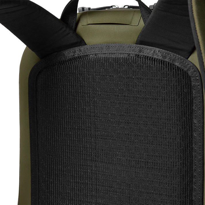 YETI Cayo 25L All‑Weather Backpack - Olive