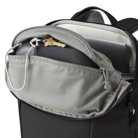 YETI Crossroads Backpack 22L - Black