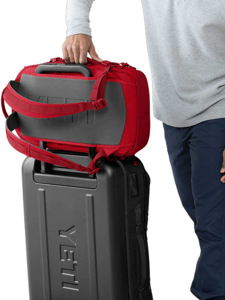 YETI Crossroads Backpack 27L - Harvest Red