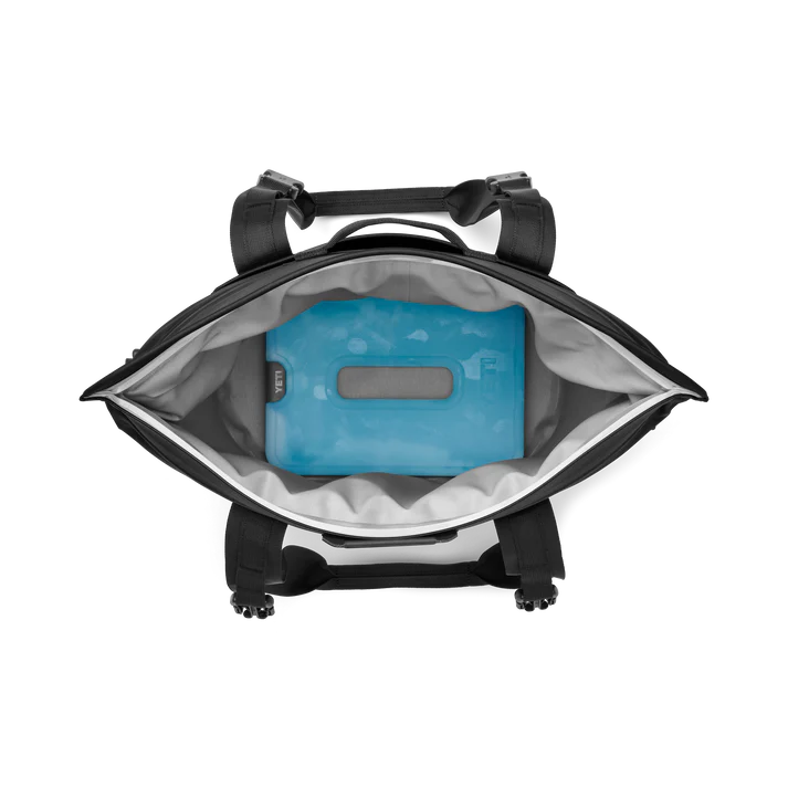 YETI Hopper M15 Soft Cooler Bag - Black