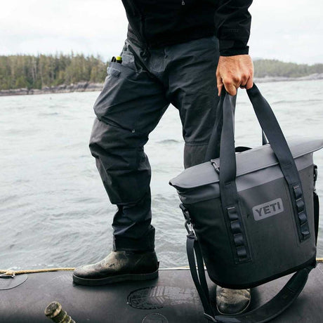 YETI Hopper M15 Soft Cooler Bag - Charcoal