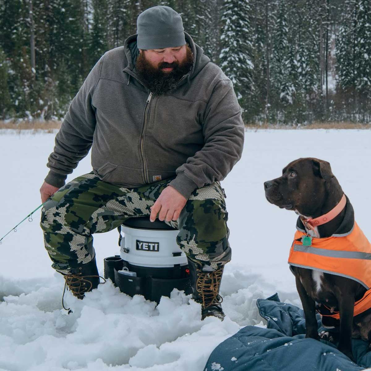 YETI Loadout Bucket Swivel Seat - Black