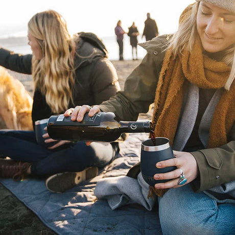 YETI Rambler 10 OZ (296ml) Wine Tumbler With Magslider Lid - Black