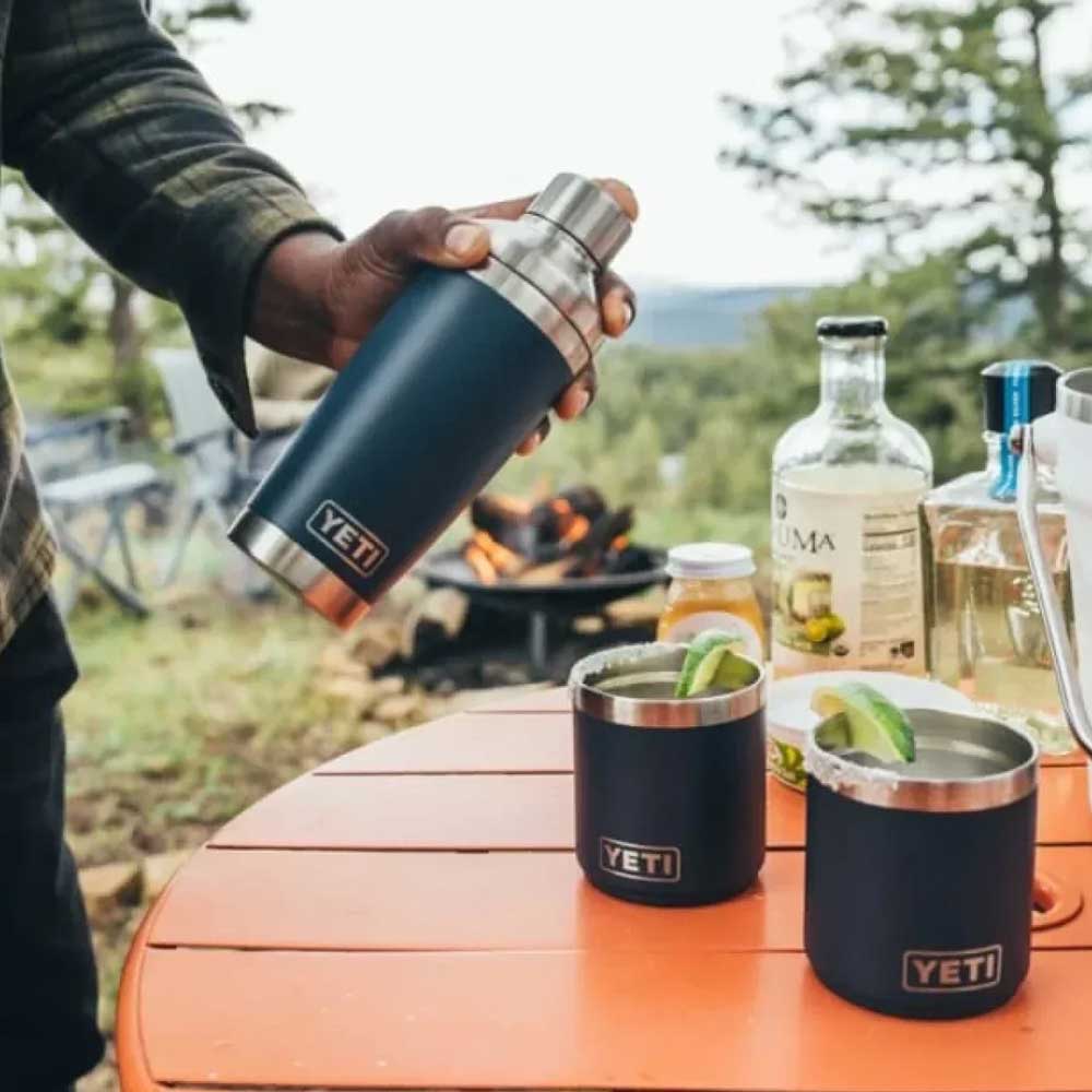 YETI Rambler 20oz Cocktail Shaker - Navy