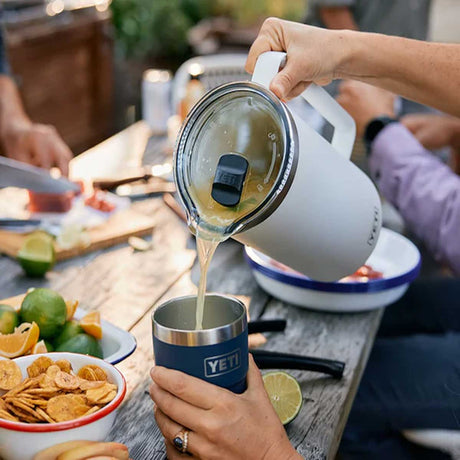 YETI Rambler 64oz (1.9L) Pitcher MagSlider Lid