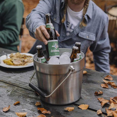 YETI Rambler 7.6L Beverage Bucket With Lid - Stainless Steel