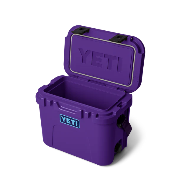 YETI Roadie 15 Cooler Box - Pace Purple