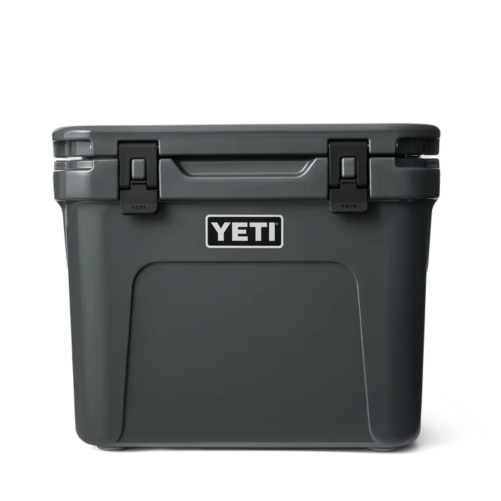 YETI Roadie 32 Wheeled Cooler Box - Grey