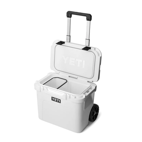 YETI Roadie 32 Wheeled Cooler Box - White