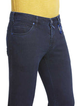 Load image into Gallery viewer, MEYER M5 Jeans - 6210 Regular Fit - Navy
