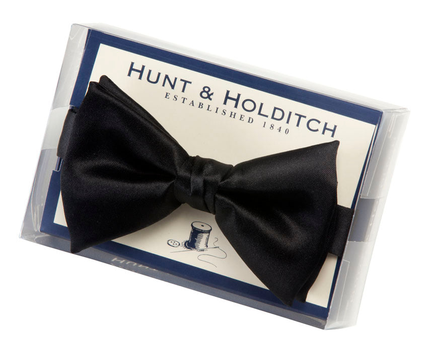Hunt & Holditch Black Ready Tied Bow Tie