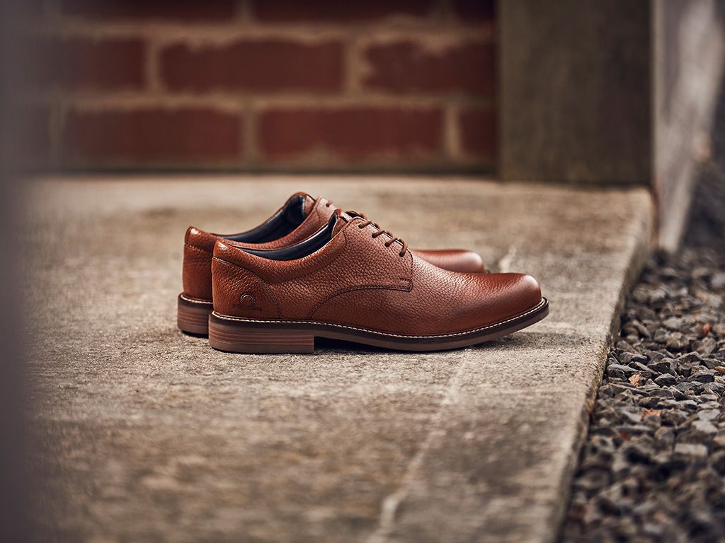 CHATHAM Mens Wentworth Tumbled Leather Derby Shoes - Dark Tan