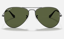 Load image into Gallery viewer, RAY-BAN Aviator Classic Sunglasses - Gunmetal - Crystal Green Polarized Lens
