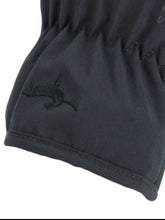 Load image into Gallery viewer, SEALSKINZ Gloves - Women&#39;s Waterproof All Weather Lightweight Glove - Black
