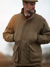 Load image into Gallery viewer, ALAN PAINE Field Coat - Mens Combrook Tweed - Sage
