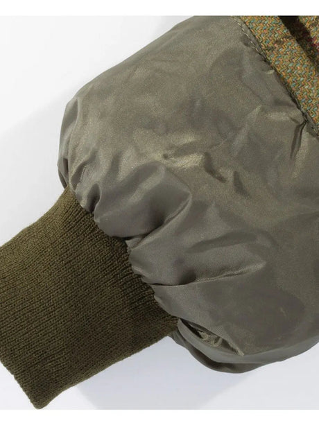 ALAN PAINE Rutland Mens Waterproof Shooting Coat - Dark Moss – storm cuff detail.