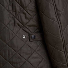 Load image into Gallery viewer, barbour-powell-quilted-jacket-olive-5
