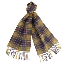Load image into Gallery viewer, barbour-tartan-lambswool-scarf-classic
