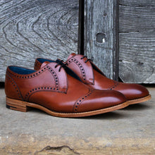 Load image into Gallery viewer, BARKER Matlock Shoes - Mens - Chestnut Calf
