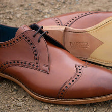 Load image into Gallery viewer, BARKER Matlock Shoes - Mens - Chestnut Calf
