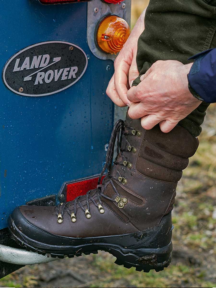 HOGGS OF FIFE Aonach Mens 10" Waterproof Field Boot - Waxy Brown